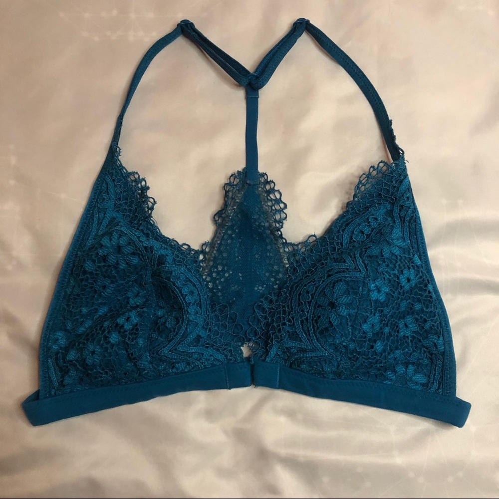 Victoria’s Secret blue lacy bralette